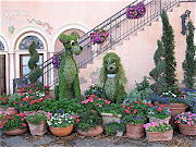 Epcot 1993 – Epcot International Flower and Garden Festival (wdw florida walt disney world epcot international flower and garden festival world showcase italy lady and the tramp topiaries)